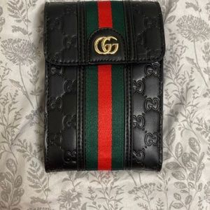 GUCCI Crossbody Bag